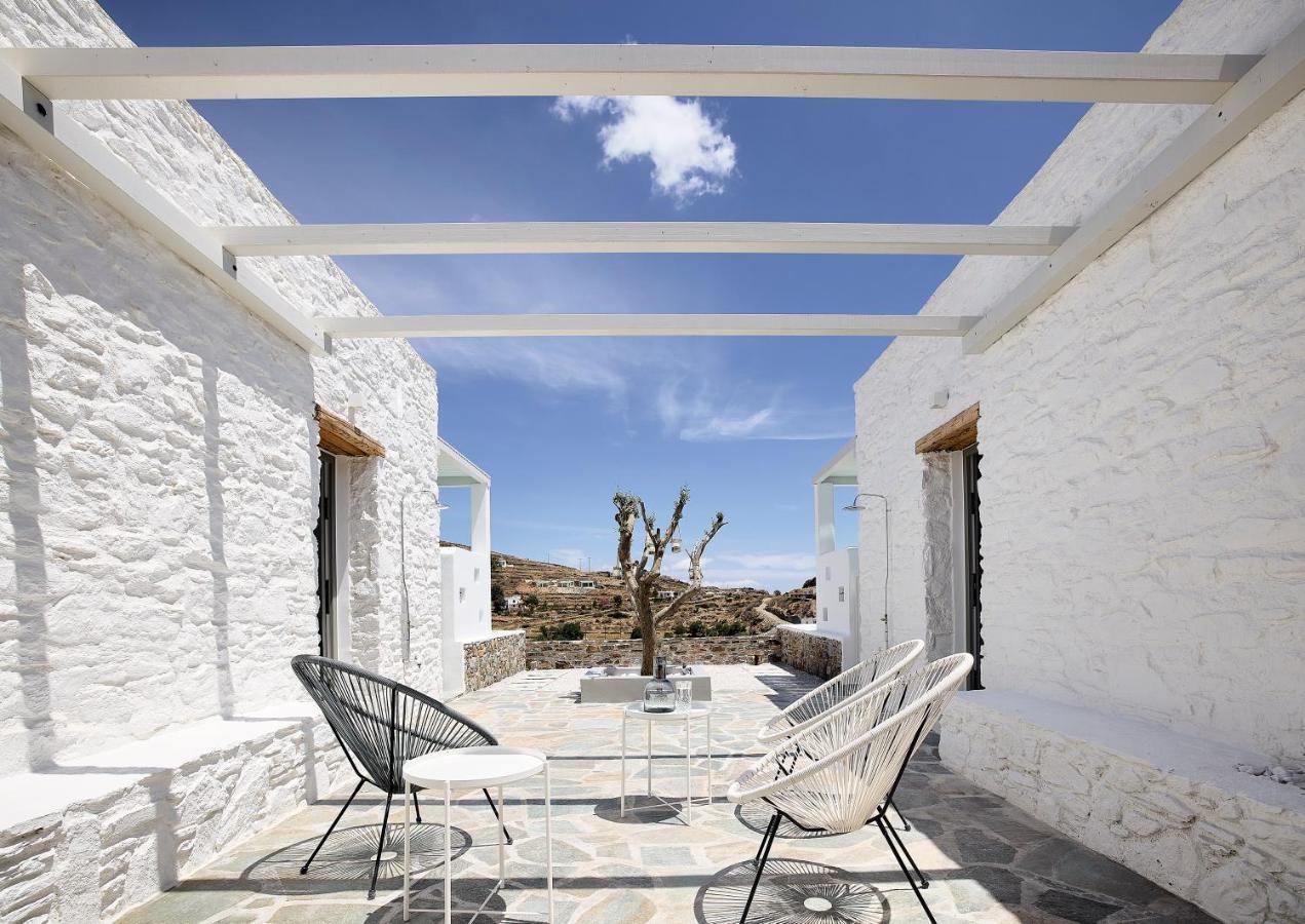 Wise Luxury Suites Kythnos Exterior foto